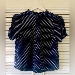 Monteau Women’s Navy/White Polkadot  Blouse w/Ruffled Sleeves SZ M